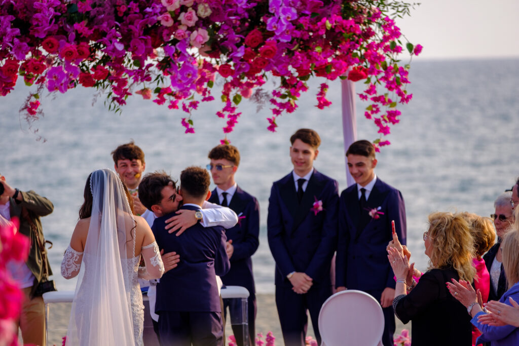 Tendenze matrimoni in spiaggia 2024